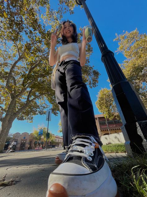 Hidden Face Aesthetic, Girls Dpz Stylish, Character Posing, Converse Platforms, Interesting Poses, Teen Boots, Dirty Shoes, Inktober 2024, Perspective Photography