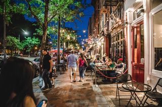 Curbed Cup 1st Round: (3) Old City vs. (14) Pennsport Philadelphia Must See, Living In Philadelphia, Philly Aesthetic, Philadelphia Neighborhoods, Visit Philadelphia, Independence Hall, Philadelphia Museums, Washington Square, Philadelphia Museum Of Art