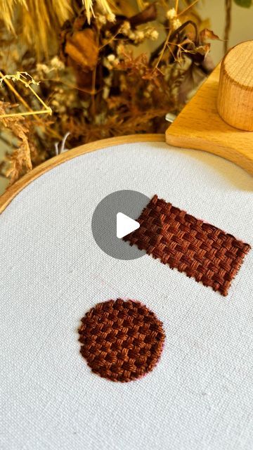 Knots and Threads on Instagram: "Basket weave stitch tutorial 🧺

This is a beautiful stitch that creates a basket-like woven texture. It can be worked in an open fashion to show off the individual stitches, or close together to create texture. I love using this stitch for tree branches and thick border.
.
.
.
#embroidery#embroidered#handembroidery#embroideryart#handmade#threadwork#embroider#reels#reel#reelsinstagram#reelitfeelit#trending" Basket Weave Stitch, Basketweave Stitch, Stitch Tutorial, Border Embroidery, Woven Texture, Basket Weave, Basket Weaving, Tree Branches, Weaving