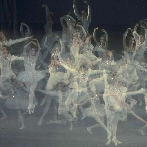 Gjon Mili, You Are My Moon, New York City Ballet, City Ballet, Mia 3, Swan Lake, Ballet Dancers, A Group, Ballerinas