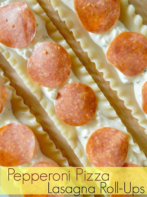 Pizza Rollups, Pasta Pepperoni, Lasagne Roll Ups, Lasagna Recipe With Ricotta, Pizza Lasagna, Pizza Roll Up, Lasagna Roll Ups, Lasagna Recipes, Lasagna Roll