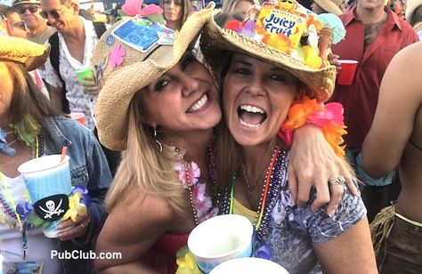 Jimmy Buffett Concert Outfit, Parrot Head Jimmy Buffet Party Ideas, Jimmy Buffet Costume, Jimmy Buffet Outfit Women, Margaritaville Party Outfit, Jimmy Buffet Party Ideas, Jimmy Buffett Tailgate, Parrothead Party, Concert Tailgate