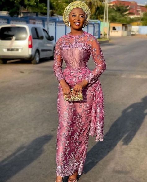 Asoebi Styles Lace Classy, Asoebi Styles Lace, Aso Ebi Lace Styles, Fancy Short Dresses, Nigerian Lace Styles Dress, Nigerian Lace Styles, African Lace Styles, Lace Gown Styles, Lace Dress Styles