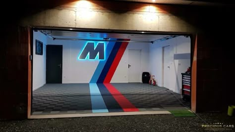 Bmw Garage, Car Showroom Design, Garage Paint, Garage Design Interior, Garage Furniture, Garage Floor Tiles, Garage Loft, Ultimate Garage, Cars Room