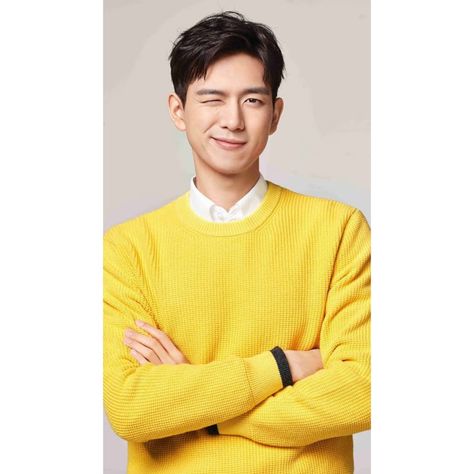 Han Shangyan, Li Xian, Cute Actors, Photo Poses, Youtube Videos, Kdrama, Men Sweater, Drama, Turtle Neck