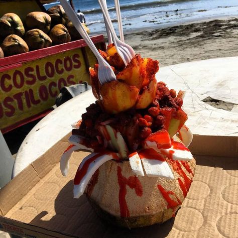 Esperamos que este delicioso coco loco pueda convencerte para que visites #Rosarito este fin de semana Foto-aventura por chela2129 #fruit #delicious #yummy #tasty #fresh #enjoy #sea #Baja #Mexico #beach #san Ensenada Baja California, Rosarito Beach, Fruit Fresh, California Food, Mexico Beach, Caption This, Delicious Fruit, Summer 2022, Junk Food