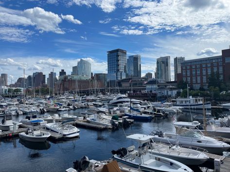 #aesthetic #boston #city #cars #bostoncity #usa #america #usatravel #sunset  #photography   #seaport Aesthetic Boston, Boston Street, Boston City, Sea Port, Travel Usa, Sunset Photography, Boston, Gift Ideas, Cars