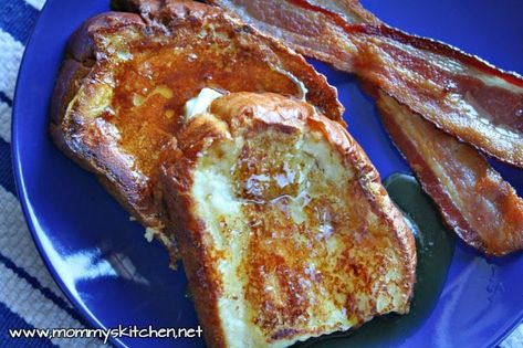 Mommy's Kitchen is a Texas based food blog that focuses on easy, budget friendly recipes for today's busy families. Perfect French Toast, Eggnog French Toast, Nutella Desserts, French Toast Breakfast, Grand Marnier, French Toast Recipe, Food Goals, Toast Recipes, Food Obsession