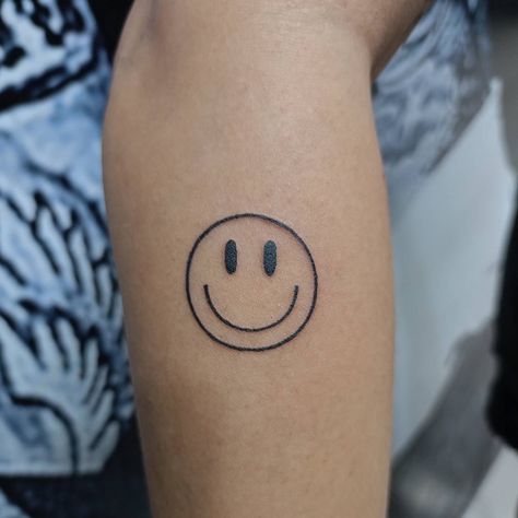 Smiley 😊 #smileytattoo Tattoo Ideas Female Smiley Face, Smile Tattoo Design, Smiley Tattoo, Smiley Face Tattoo, Smile Tattoo, Mask Tattoo, Thigh Tattoos, Collar Bone Tattoo, Face Tattoos