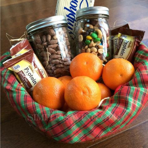 Cabin Welcome Basket, Guest Room Snacks, Christmas Guest Basket, Guest Staying Over Basket, Guest Room Snack Basket, Guest Bedroom Welcome Basket, Guest Supplies, Airbnb Welcome Basket, Christmas Guest Bedroom