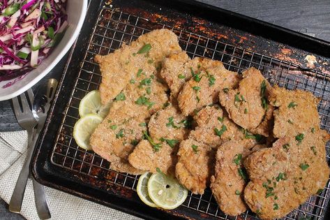 Oven-fried Pork Schnitzel Baked Pork Schnitzel Oven, Baked Pork Cutlets, Pork Fritters, Pork Snitzel, Air Fryer Chicken Sandwich, Xmas Dinner Ideas, Pork Cutlet Recipes, Boneless Pork Loin Chops, Pork Sirloin