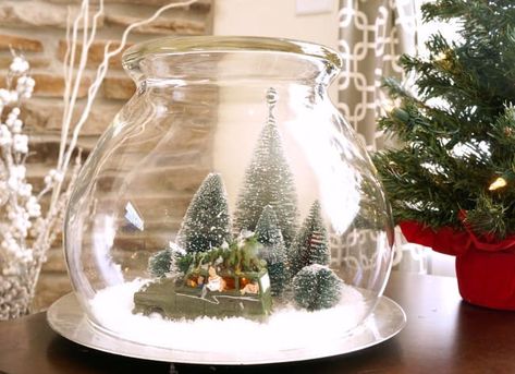 Easy Vintage Christmas Scene Under Glass - Creative Ramblings Christmas Decorations On A Budget, Christmas Cloche, Xmas Lanterns, Easy Diy Christmas Decorations, Outdoor Christmas Tree Decorations, Decorations On A Budget, Outdoor Christmas Tree, Diy Christmas Decorations, Diy Christmas Decorations Easy