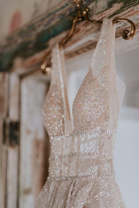 Sparkly wedding dress magic perfect for a glamorous wedding | Image by Shelly Anderson Photography #astronomy #astronomy #wedding Prom Dress Sequin, Princess Evening Dress, Champagne Prom Dress, Sequin Evening Dress, Sparkly Wedding Dress, June Bug, Wedding Image, Religious Wedding, Pnina Tornai