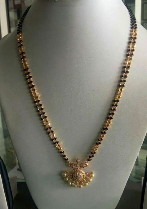 Neck Nallapusalu Designs, Nallapusalu Designs Gold Short Neck, Black Bits Chain Gold Short, Long Nalapusalu Designs Gold, Black Beads Short Chain Designs, Black Beads Lockets, Nallapusalu Locket Designs Gold, Black Beats Latest Designs, Short Black Beads Designs Gold