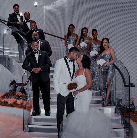 Wedding Ideas Black People, Black People Wedding Ideas Color Schemes, Black And Grey Wedding, Bridesmaid And Groomsmen Pictures, Groomsmen Photoshoot, Fotoshoot Ideas, Black People Weddings, Grey Wedding Theme, Bridesmaid Groomsmen