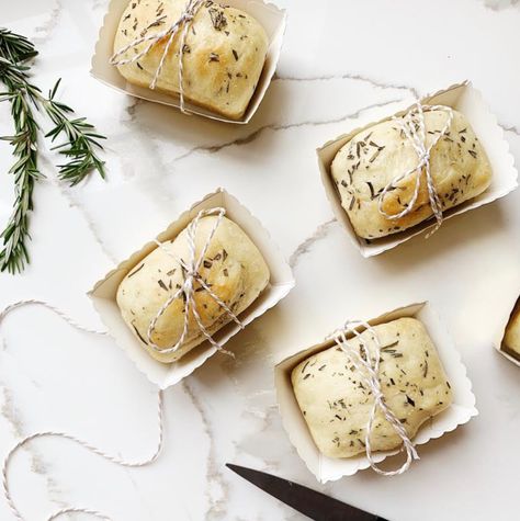 Mini Loaves Of Bread, Bread For Thanksgiving, Mini Bread Loaves, Bread Gifts, Living With Landyn, Mini Loaves, Rosemary Bread, Loaves Of Bread, Mini Loaf