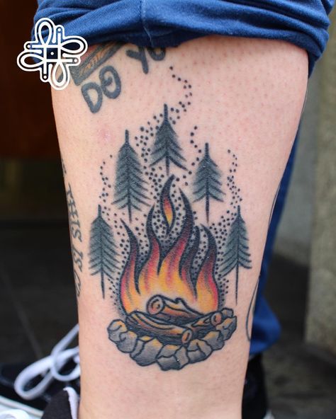 famtattooer: Healed - I love seeing your healed tattoos Campfire Tattoo, Nature Tattoo Ideas, Origami Tattoo, Cool Nature, Occult Tattoo, Nature Tattoo, American Tattoos, Matching Tattoo, Sleeves Ideas