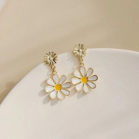 #earrings Sunflower Butterfly, Bee Studs, Flower Ear, Asymmetrical Earrings, Tassels Fashion, Wedding Party Jewelry, Stud Earrings For Women, Hanging Earrings, Flower Earrings Studs