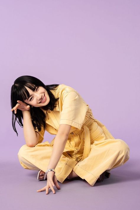 Komatsu Nana, Nana Komatsu, Personal Branding Photoshoot, Creative Shot, Gambar Figur, Figure Poses, Branding Photoshoot, Pose Reference Photo, 인물 사진