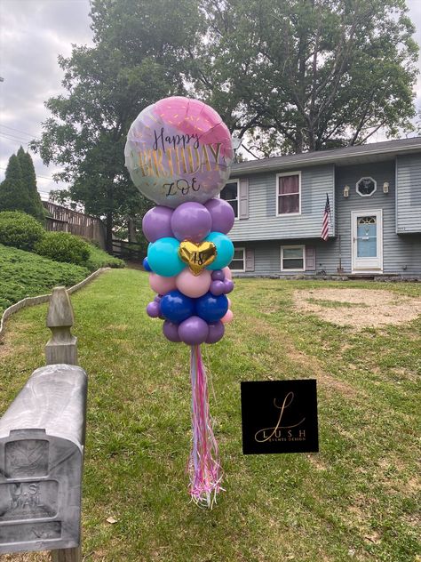 Birthday balloons, outdoor balloons, lawn balloons, outdoor decor, personalized balloons Lawn Balloon Decoration, Outdoor Helium Balloon Decoration, Led Balloons In Pool, Balloons On Door Surprise, Alberquerque Balloon Festival, Personalized Balloons, 18th Birthday, Birthday Balloons, Event Design