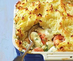 Fish pie Seafood Pie, Fish Pie Recipe, Leek Pie, Healthy Food Guide, Fish Pie, Artichoke Recipes, Delicious Magazine, Fish Food, Healthy Fish