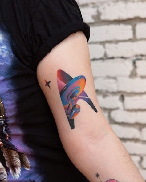 Live Long And Prosper Tattoo, Voyager Tattoo, Darth Vader Tattoo, Star Trek Tattoo, Go Tattoo, Tattoo Star, Cyberpunk Tattoo, Tattoo 2024, Shin Tattoo