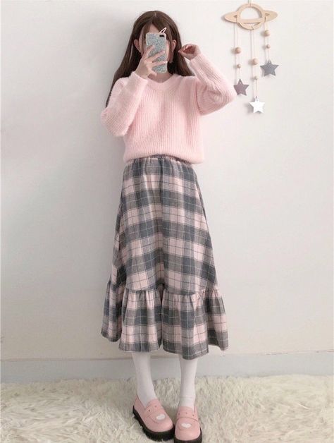 Cute Modest Skirt Outfits, Cocette Aesthetic Outfits, Kawaii Outfit Ideas, Fluffy Sweater, Kawaii Fashion Outfits, Warm Outfits, Really Cute Outfits, Kawaii Clothes, Girly Fashion