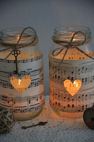 Sheet Music Decor, Sheet Music Crafts, Piano Recital, Diy Vintage Decor, Music Room Decor, Music Crafts, Jar Lanterns, Music Decor, Music Party