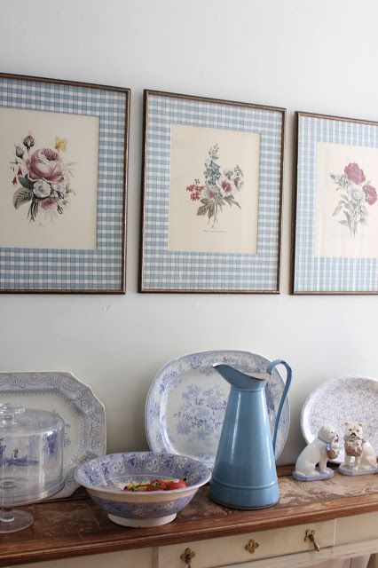 Vintage Blue Decor, Blue Vintage Decor, Simple Scandinavian Home, Blue House Decor, Wall Frames Ideas, Cottage Wall Decor, Cottage Home Decor, Desain Pantry, Home Decor Blue