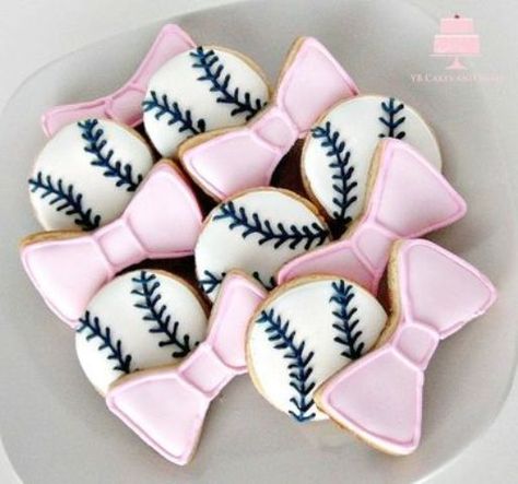 31 Fun And Sweet Gender Reveal Party Ideas Gender Reveal Sugar Cookies, Baseballs Or Bows, Baseball Gender Reveal, Gender Reveal Box, Gender Reveal Cookies, Bow Gender Reveal, Baby Reveal Party, Gender Party, Gender Reveal Party Decorations