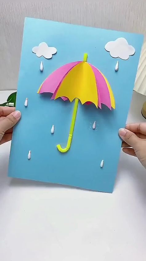 Umbrella Paper, Umbrella Craft, Easy Preschool Crafts, Paper Umbrella, Paper Craft Videos, Paper Craft Ideas, Preschool Arts And Crafts, Hand Crafts For Kids, Preschool Art Activities