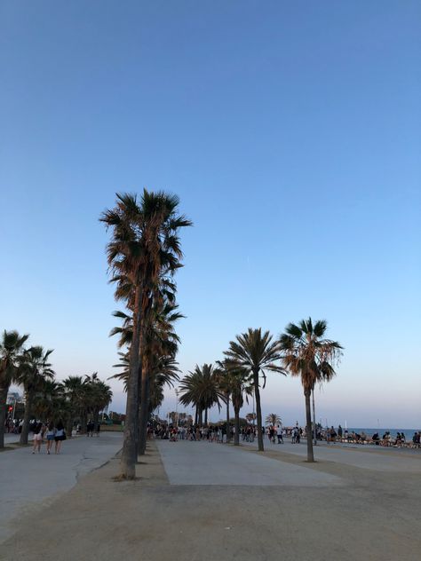 Beach, Sky, Sunset, Barcelona, Bogatell, Aesthetic, Instagram inspo Bogatell Beach Barcelona, Beach Sky, Sky Sunset, Instagram Inspo, Sky Aesthetic, Barcelona, Instagram