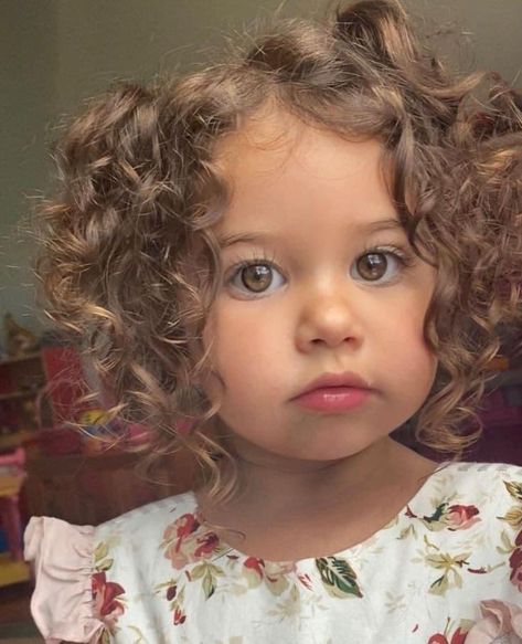 Cute Babies Photography, Mixed Kids, Stunning Eyes, Toddler Hair, Beautiful Family, Future Baby, Future Kids, Baby Fever, Baby Hairstyles