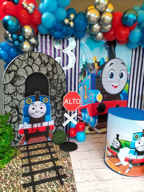 Thomas The Train Birthday Centerpieces, Thomas The Train Party Decorations, Thomas The Train Decorations, Thomas The Train Balloon Arch, Thomas Birthday Party Ideas, Thomas And Friends Birthday Party, Thomas Train Birthday Cake, Thomas And Friends Cake, Train Birthday Party Decorations