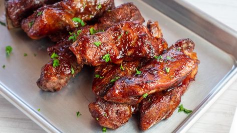 Easy Boneless Country Style Pork Ribs (Oven Baked To Tasty Perfection) Boneless Pork Ribs Crockpot, Best Pork Ribs Recipe, Boneless Ribs Recipe, Country Style Ribs Recipe, Boneless Country Style Ribs, Boneless Country Style Pork Ribs, Pork Loin Back Ribs, Country Pork Ribs, Boneless Pork Ribs