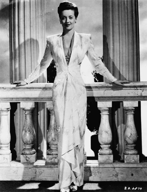 Now Voyager, Orry Kelly, Helen Rose, Old Hollywood Fashion, Hollywood Costume, Style Rules, All About Eve, Ava Gardner, Katharine Hepburn