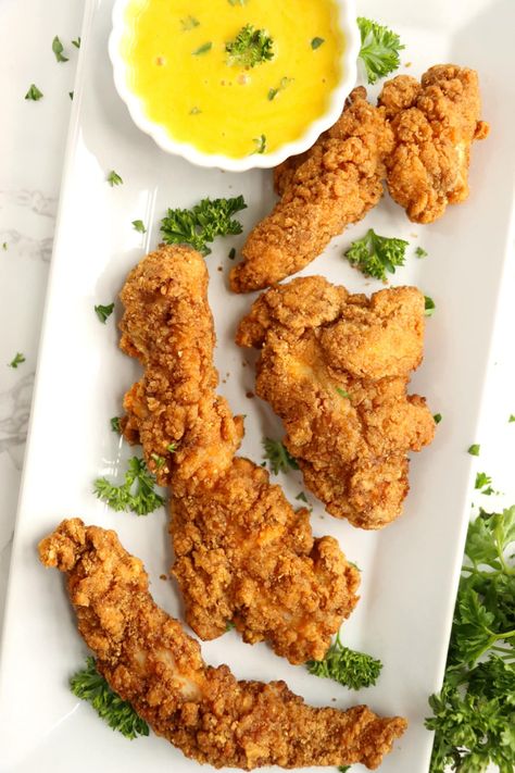 Air Fryer Tyson Crispy Chicken Strips - Kitchen Divas Chicken Strips Air Fryer, Crispy Chicken Strips, Sports Party Food, Frozen Sweet Potato Fries, Tyson Chicken, Popcorn Chicken Recipe, Chicken Strip Recipes, Fried Chicken Strips, Freeze Sweet Potatoes