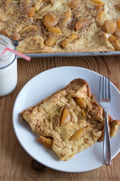 Peach Puffy Oven Pancake | The Cook's Treat Puffy Pancake, Oven Pancake, Oven Pancakes, Puff Pancake, German Pancakes, Breakfast For Dinner, Breakfast Brunch, Pancakes, Oven