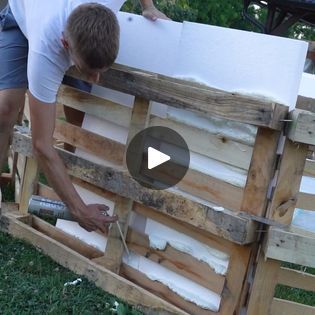 Homemade Swimming Pools, Pallets Diy, Diy Homemade, Pallet Diy, Swimming Pool, Wood Crafts, Swimming Pools, Projects To Try, Stairs