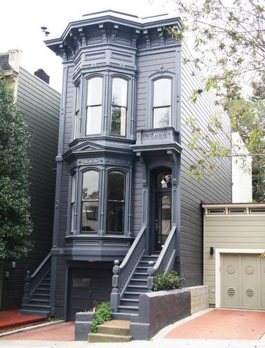 Exterior Photos VICTORIAN TOWNHOUSE Design, Pictures, Remodel, Decor and Ideas Moody Victorian, Victorian Exterior, Victorian Townhouse, Property Brothers, Casas Coloniales, Traditional Exterior, Victorian Architecture, City House, California Homes