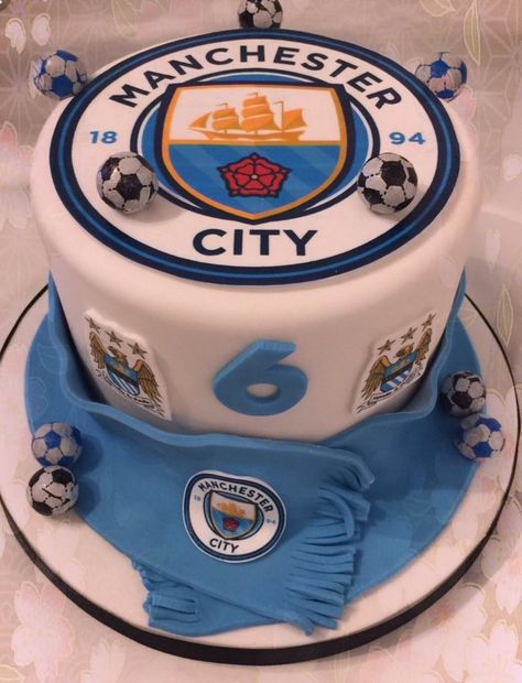 Manchester City Cookies, Man City Cake Ideas, Manchester City Cake Topper Printable, Mancity Cake Design, Cool Cake Decorating, Manchester City Cake Ideas, Leicester City Cake, Manchester City Cake, Football Cakes For Boys