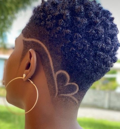 Fade Haircut Women Designs, Black Women Haircut Designs, Low Cut Hair Black Women Designs, Barber Designs In Hair Women, Black Female Undercut Designs, Short Taper Haircut, Short Haircuts Black Hair, Fro Hawk, Andis Clippers