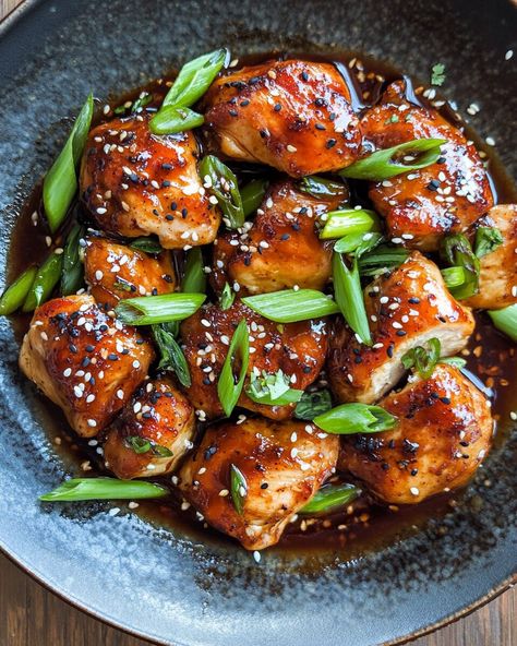 Sticky Korean Chicken Thighs - knedir Recipes Boneless Skinless Chicken Thigh Recipes Asian, Korean Chicken Thighs, Healthy Asian Chicken Recipes, Sticky Chicken Drumsticks, Korean Chicken Recipe, December Recipes, Bbq Chicken Breast Recipe, Thai Chicken Recipes, Korean Bbq Chicken