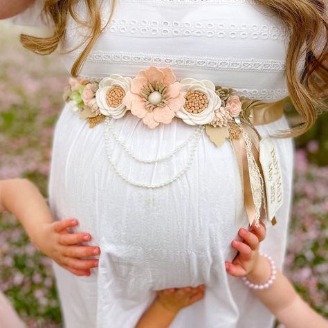 ᴊᴀᴅᴇ🤍 on Instagram: “Truly blessed🤍 Bump sash from @stitched_by_sisters_uk 🌸use JADE10 at checkout . . . . #pregnancyshoot #bumpshoot #pregnant #pregnancy…” Boho Chic Maternity Sash, Mother To Be Flower Sash, Maternity Corsage Belt, Sage Green Ivory Tan And Dusty Blue Maternity Belly Sash, Pink And White Gold Baby Shower Sash, Baby Showe Sash, Rose Babyshower Sash, Baby Shower Sash Princess, Woodland Baby Shower Sash For Mom