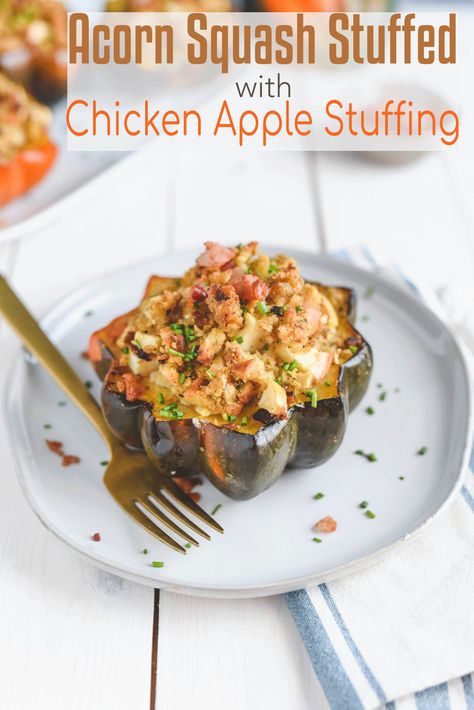 Acorn Squash Recipes Healthy, Acorn Squash Stuffed, Acorn Squash Roasted, Apple Stuffing, Chicken Apple, Stuffed Acorn Squash, Acorn Squash Recipes, Acorn Squash, Food Favorites