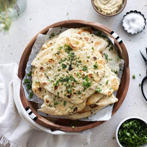 Sourdough Discard Naan - This Jess Cooks Sourdough Discard Naan, Bread Naan, Garlic Naan, Naan Recipe, Breakfast Recipes Indian, Herb Recipes, Sourdough Discard, Naan Bread, Minced Meat