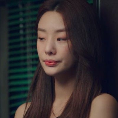 Jung Sa-Ha in Start Up.....(😒) This emoji is very Saha Stephanie Lee Start Up, Stephanie Lee, Start Up, Kdrama, Actresses, Quick Saves