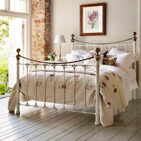 Juniper luxury handcrafted cast metal bed Comfortable Mattress, Cast Iron Beds, Victorian Interior Design, Beds Uk, Victorian Bed, Country Bedding, Victorian Bedroom, French Country Living Room, Brass Bed