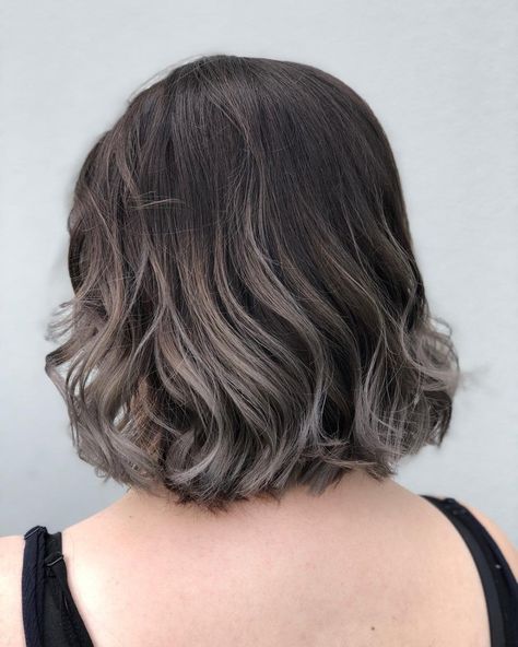 Top 34 Short Ombre Hair Ideas of 2020 Short Ombre Hair Color, Ombre Curly Hair, Best Ombre Hair, Ombre Hair Color Ideas, Short Ombre, Short Ombre Hair, Short Dark Hair, Brown Ombre Hair, Hair Color Options