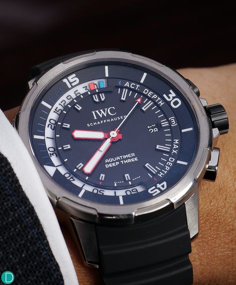 SIHH 2014: The rebirth of the IWC Aquatimer Iwc Aquatimer Chronograph, Iwc Aquatimer, Sea Dweller, Elements Of Design, Mens Eyewear, Eyewear Womens, Dive Watches, Black And White Colour, Black Rubber